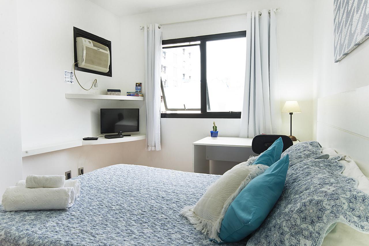 Aparthotel Ipanema 303 - Apart - Quadra Da Praia Com Piscina, Sauna, Academia E Garagem. *
