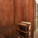 Ipanema 303 - Apart Hotel - Quadra da Praia com Piscina, Sauna, Academia e Garagem.